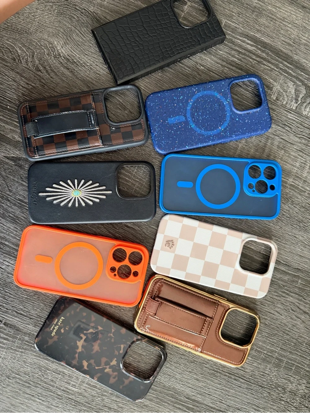 📱 iPhone 15 Pro Phone Case Bundle | 9 Cases | Mixed Brands & Styles